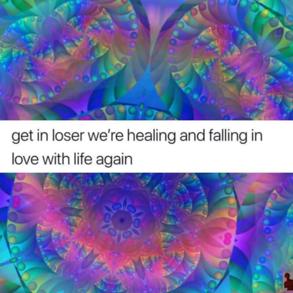 Meet your Posher, Celia - Picture 2 of 6